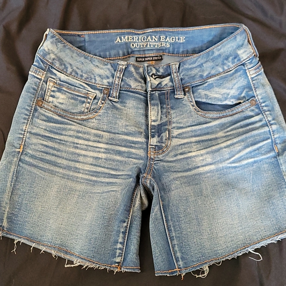 AE Midi shorts!